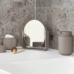 Bordspeil med 5x forstørrelse ume, taupe