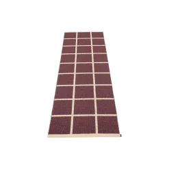 Criss, burgundy