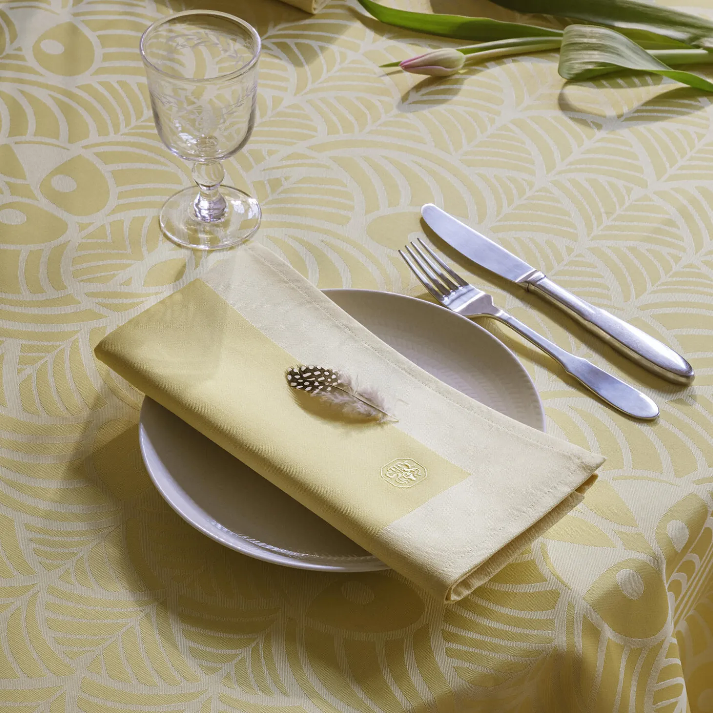Easter Damaskduk, lemon curd