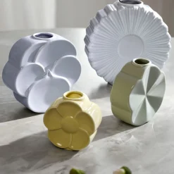 Flower Vase Prestekrage
