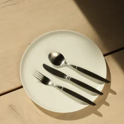 Gavesett 18 deler, børstet stål