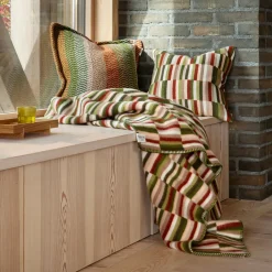 Ida Pledd, Olive Burgundy