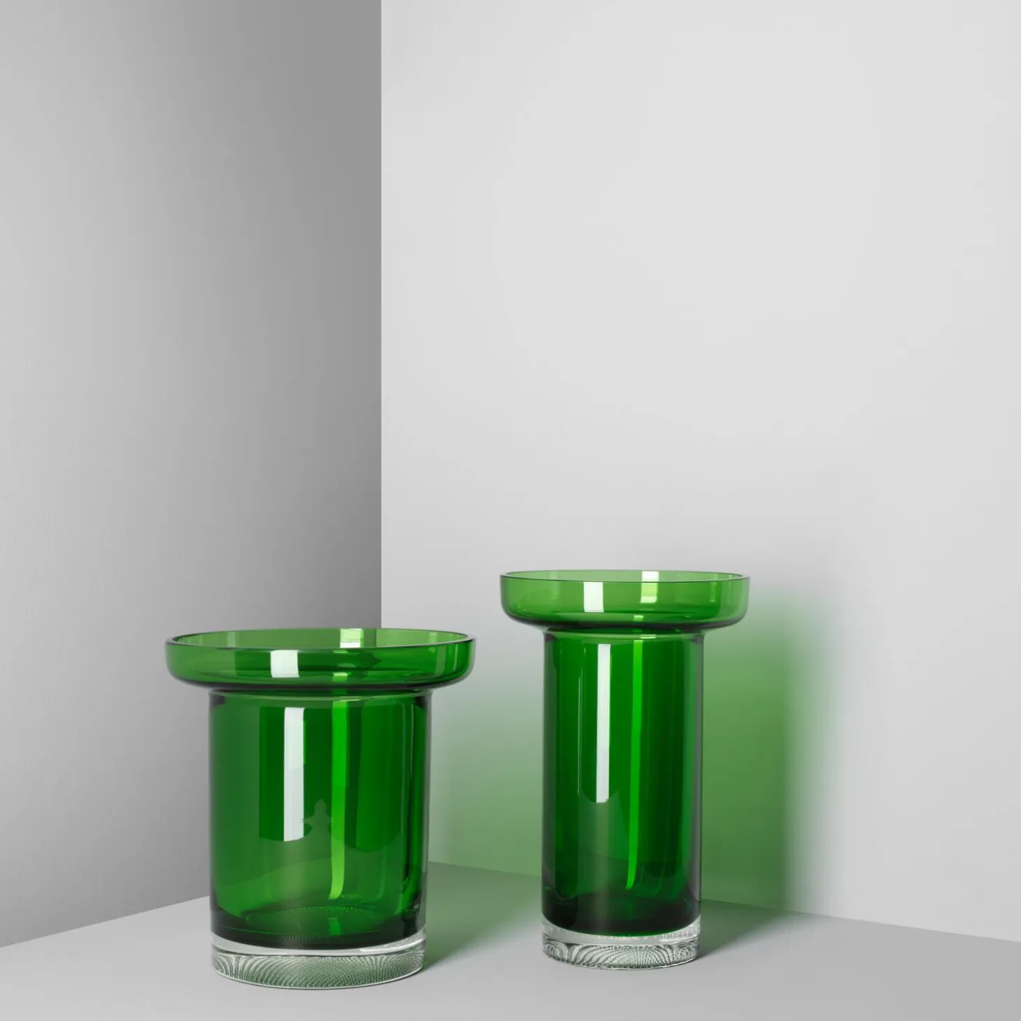 Limelight Rose Vase, green