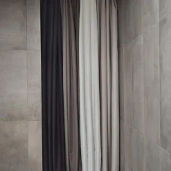 Lux dusjforheng, black