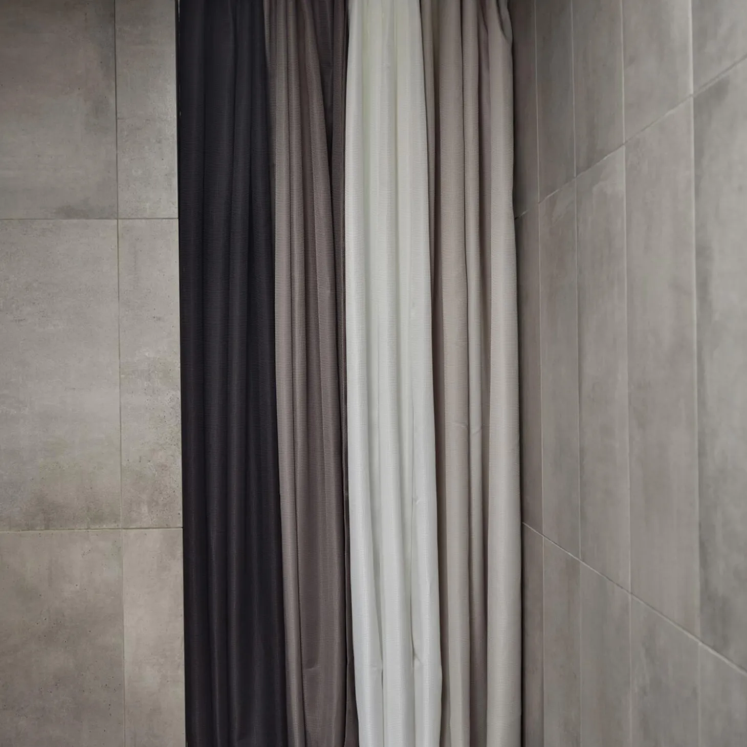 Lux dusjforheng, black