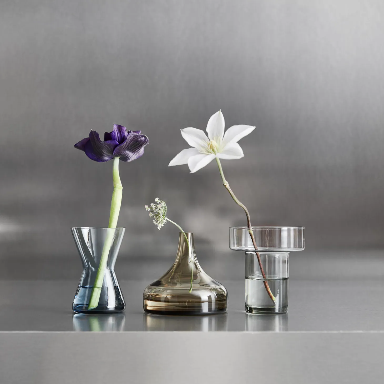 Midsummer Bird's-foot Trefoil Mini vase 8,8 cm, grey