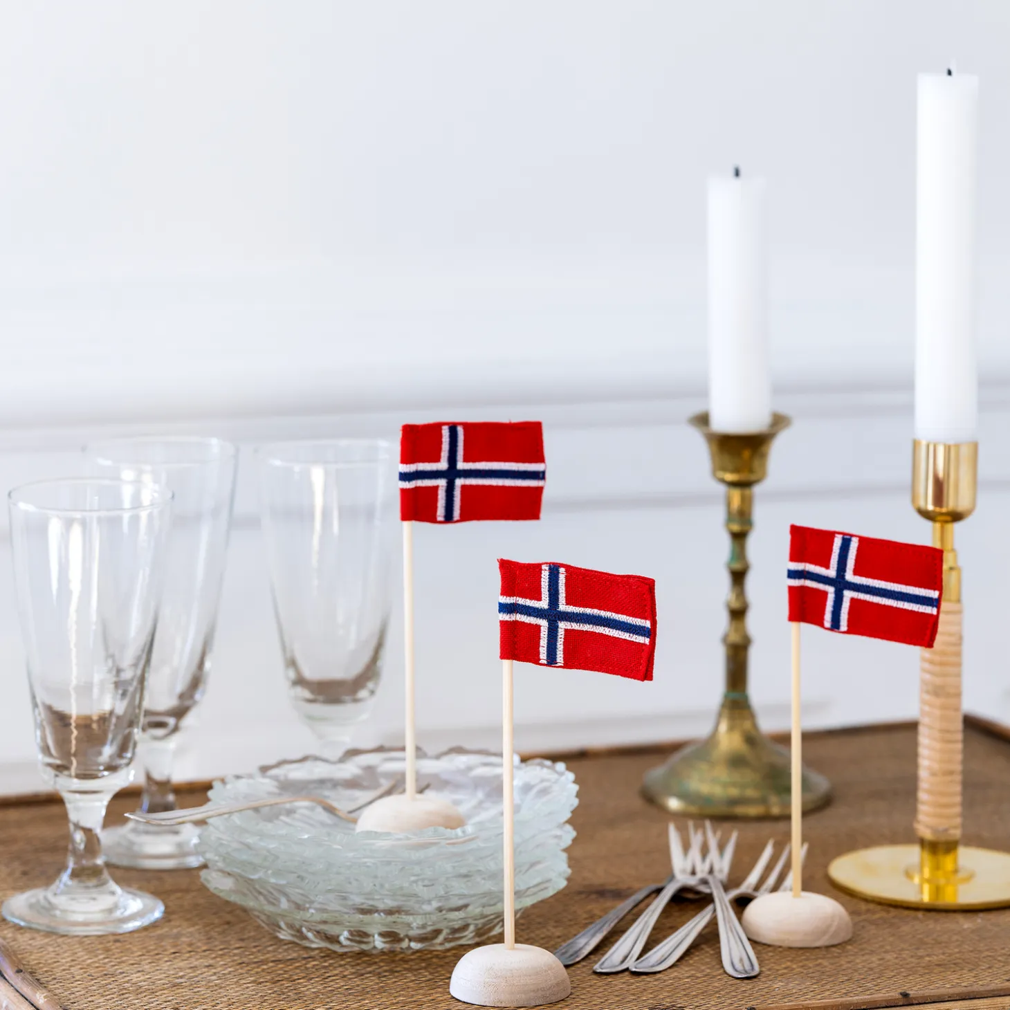 Mini bordflagg norske flagg, rød, hvit, blå