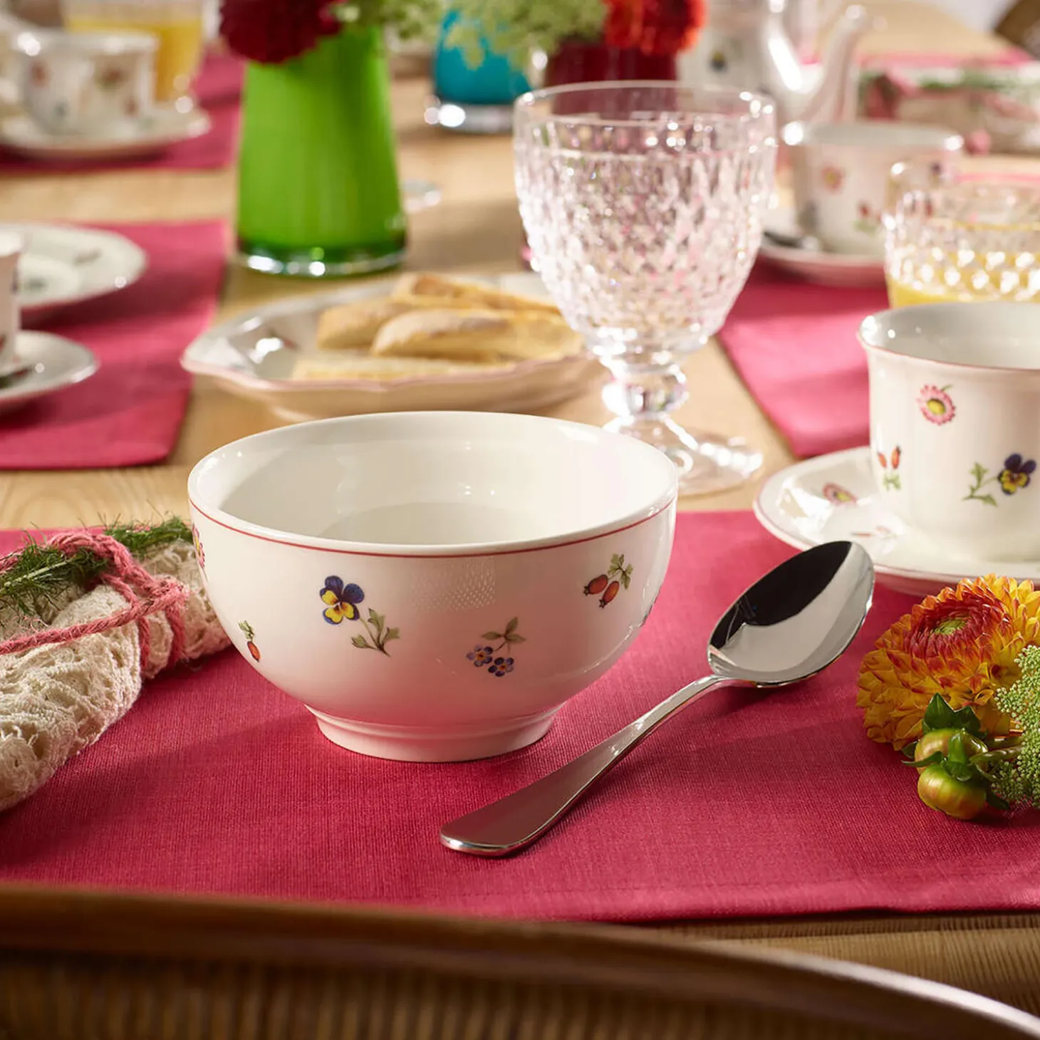 Petite Fleur dessertskål, hvit