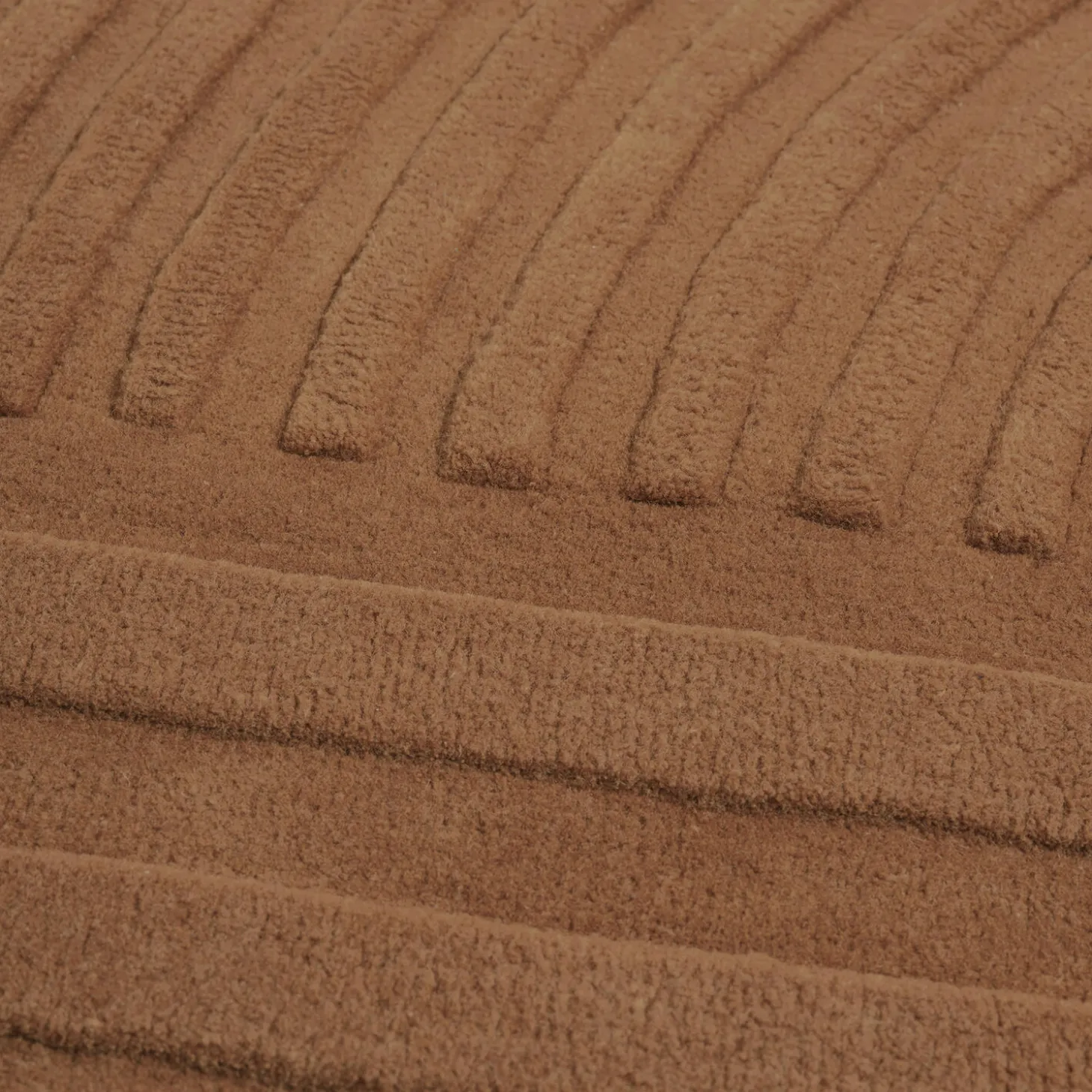 Relevo Rug, burnt orange