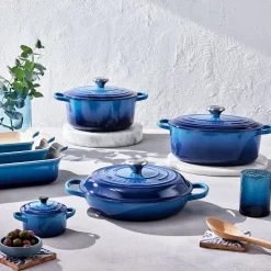 Signature støpejern rund gryte Ø 20 cm, azure blue
