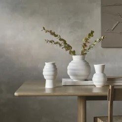 Tortus Archie vase No 1, white