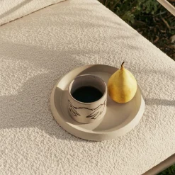 Vuelo Kopp, cream
